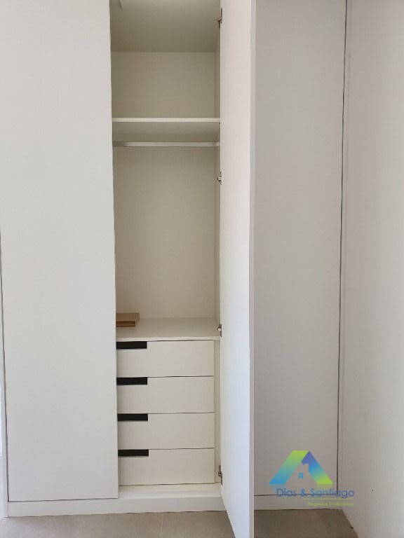 Apartamento à venda com 1 quarto, 41m² - Foto 18