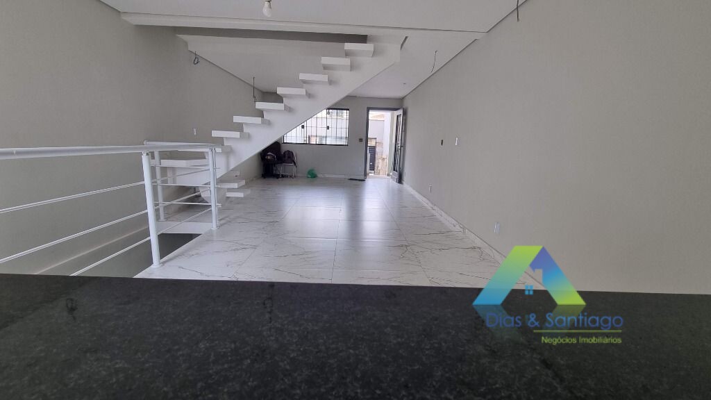 Sobrado à venda com 4 quartos, 240m² - Foto 45