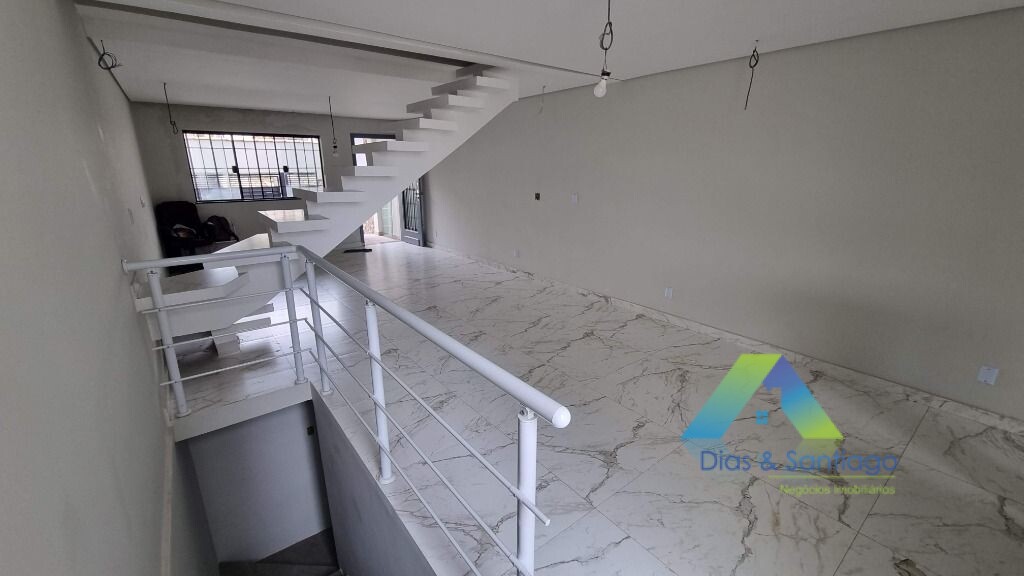 Sobrado à venda com 4 quartos, 240m² - Foto 46