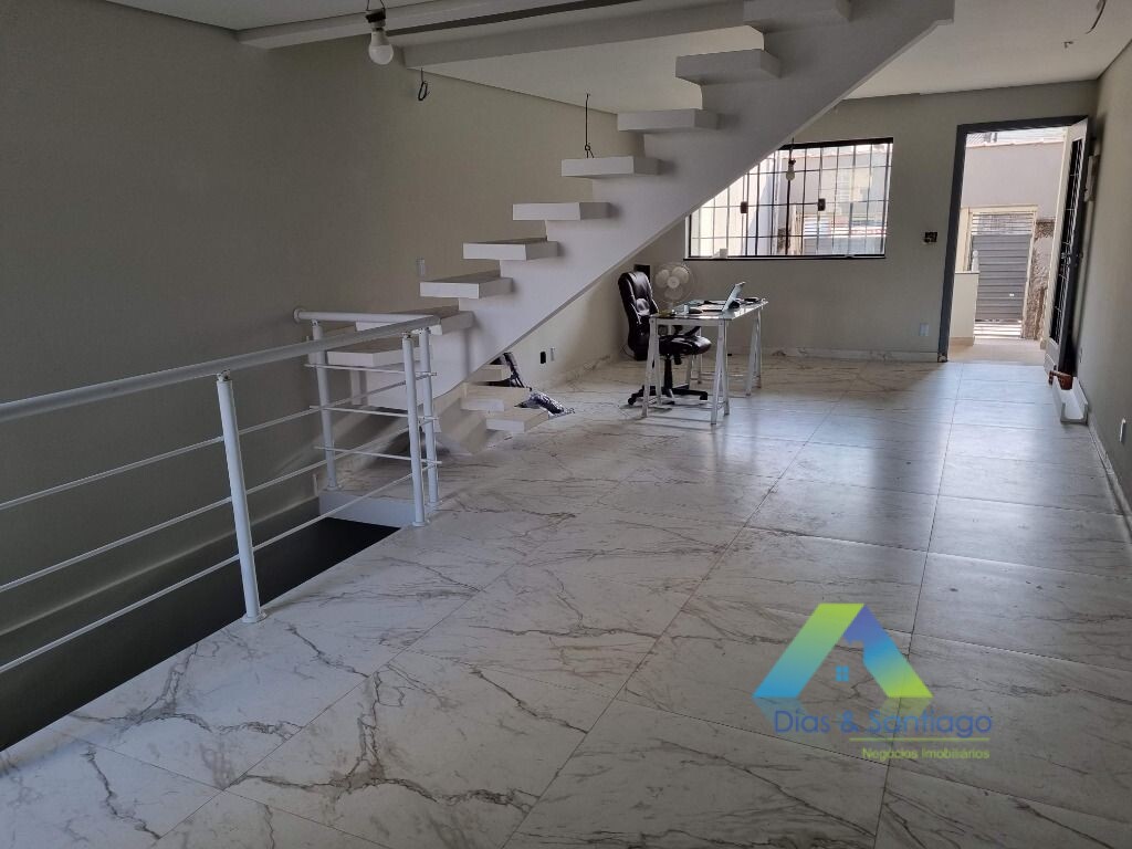 Sobrado à venda com 4 quartos, 240m² - Foto 7