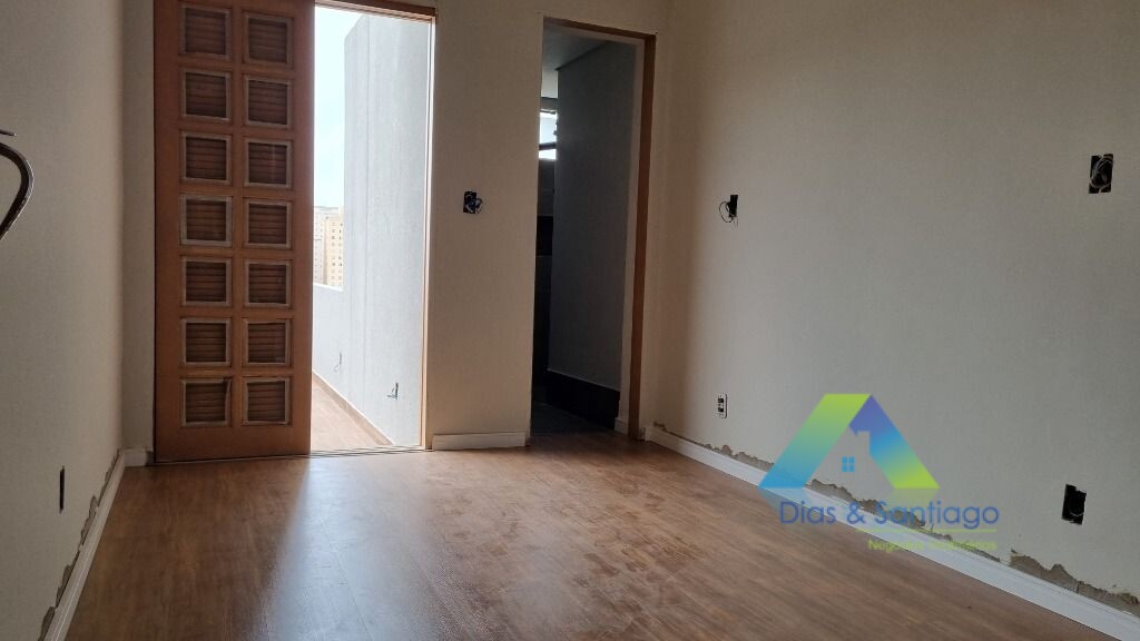 Sobrado à venda com 4 quartos, 240m² - Foto 78