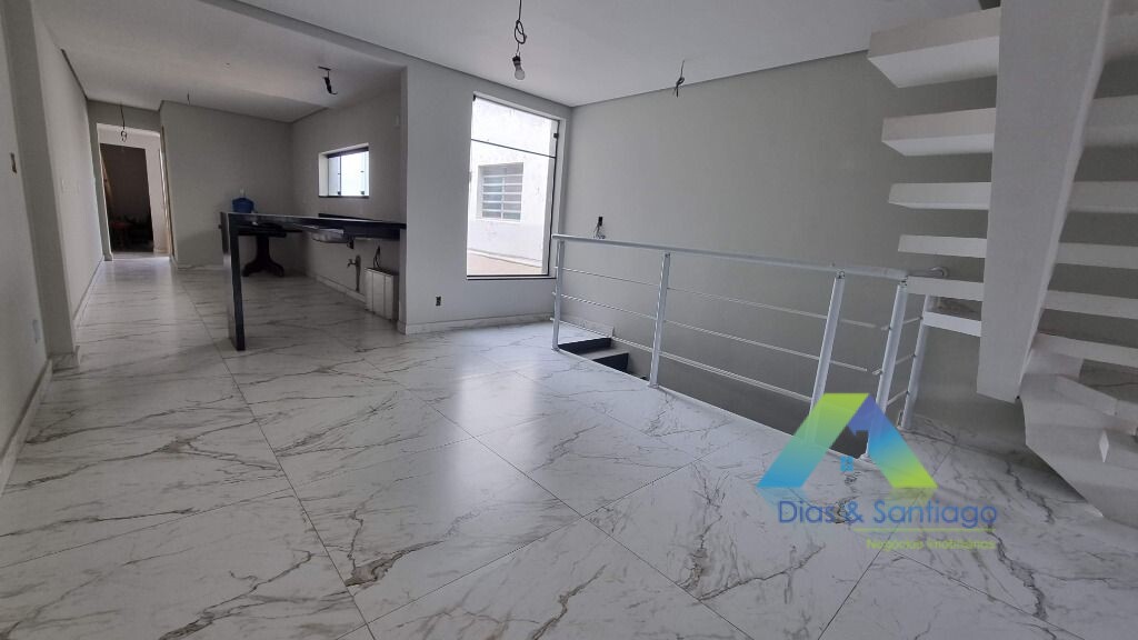 Sobrado à venda com 4 quartos, 240m² - Foto 43