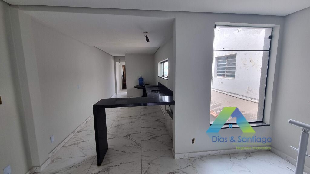 Sobrado à venda com 4 quartos, 240m² - Foto 44