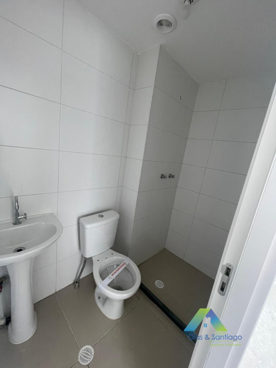 Apartamento à venda com 2 quartos, 37m² - Foto 18