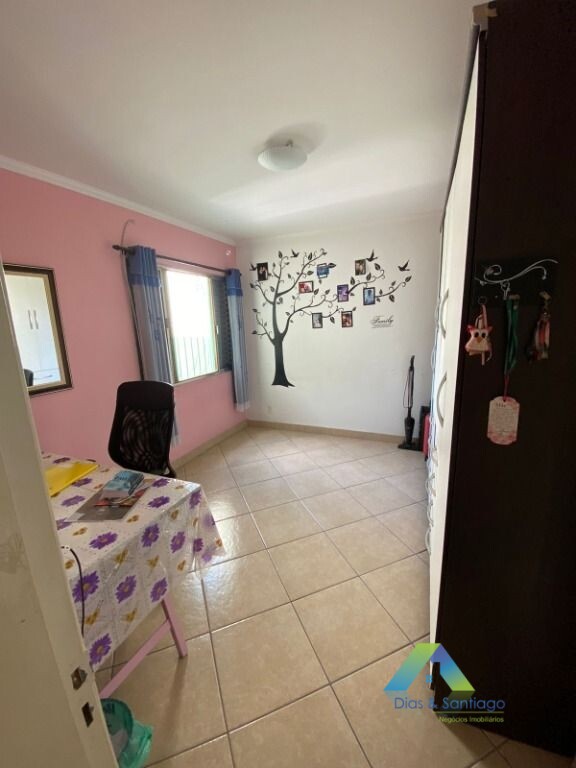 Casa à venda com 3 quartos, 200m² - Foto 12