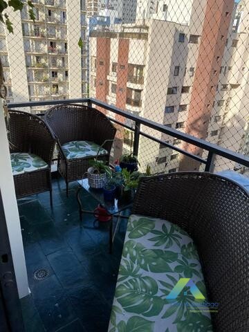 Apartamento à venda com 3 quartos, 100m² - Foto 3