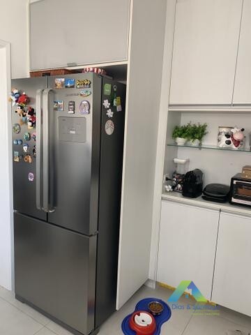 Apartamento à venda com 3 quartos, 100m² - Foto 8