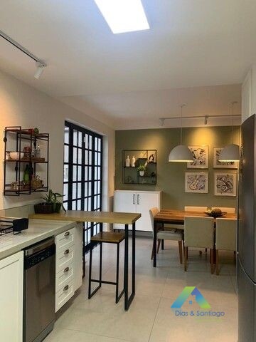 Sobrado à venda com 3 quartos, 260m² - Foto 2