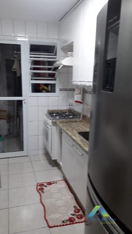 Apartamento à venda com 3 quartos, 68m² - Foto 12