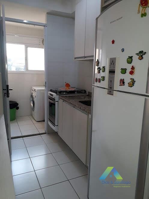 Apartamento à venda com 3 quartos, 64m² - Foto 1