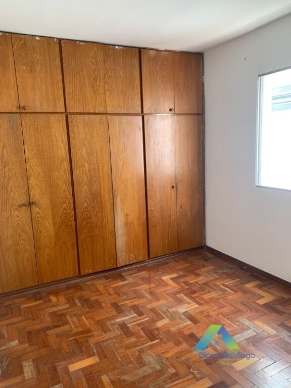 Casa à venda com 4 quartos, 260m² - Foto 24