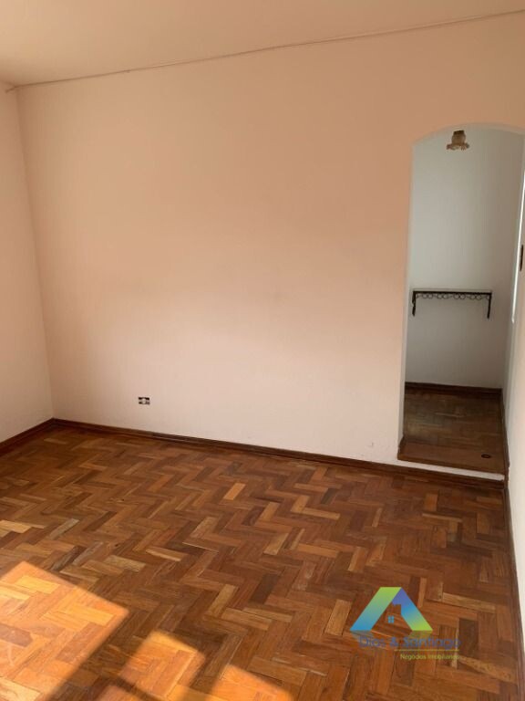 Casa à venda com 4 quartos, 260m² - Foto 17