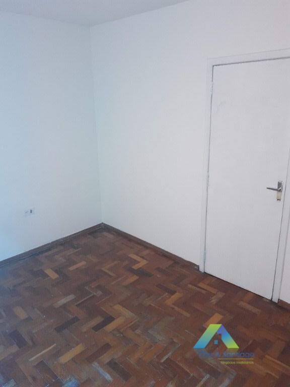 Casa à venda com 4 quartos, 260m² - Foto 25