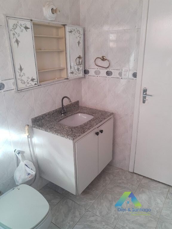 Casa à venda com 4 quartos, 260m² - Foto 23