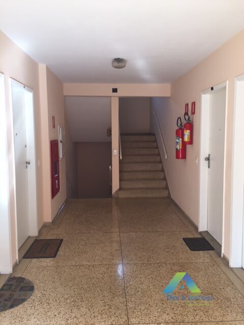 Apartamento à venda com 2 quartos, 55m² - Foto 19