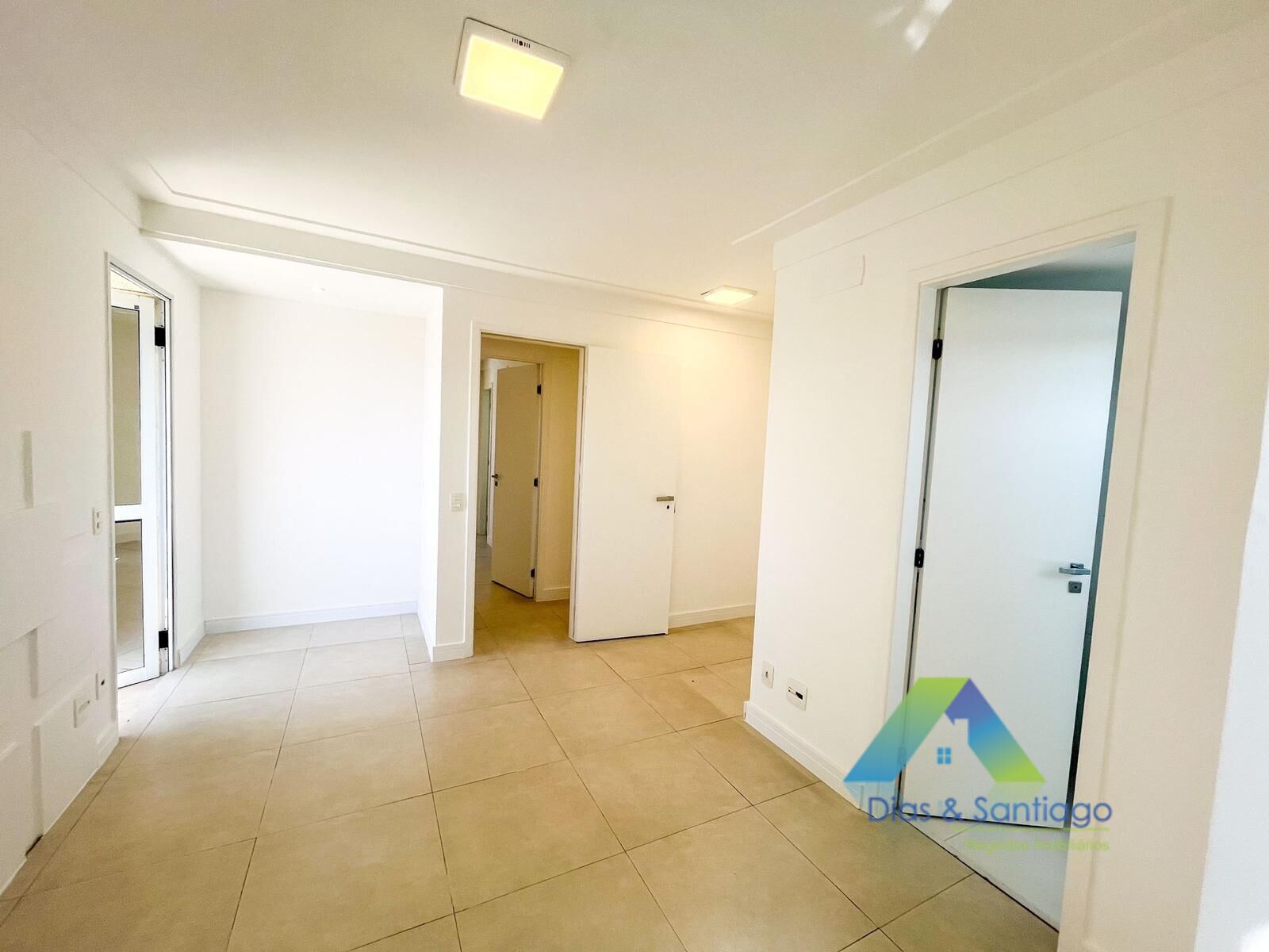 Apartamento à venda com 3 quartos, 128m² - Foto 18