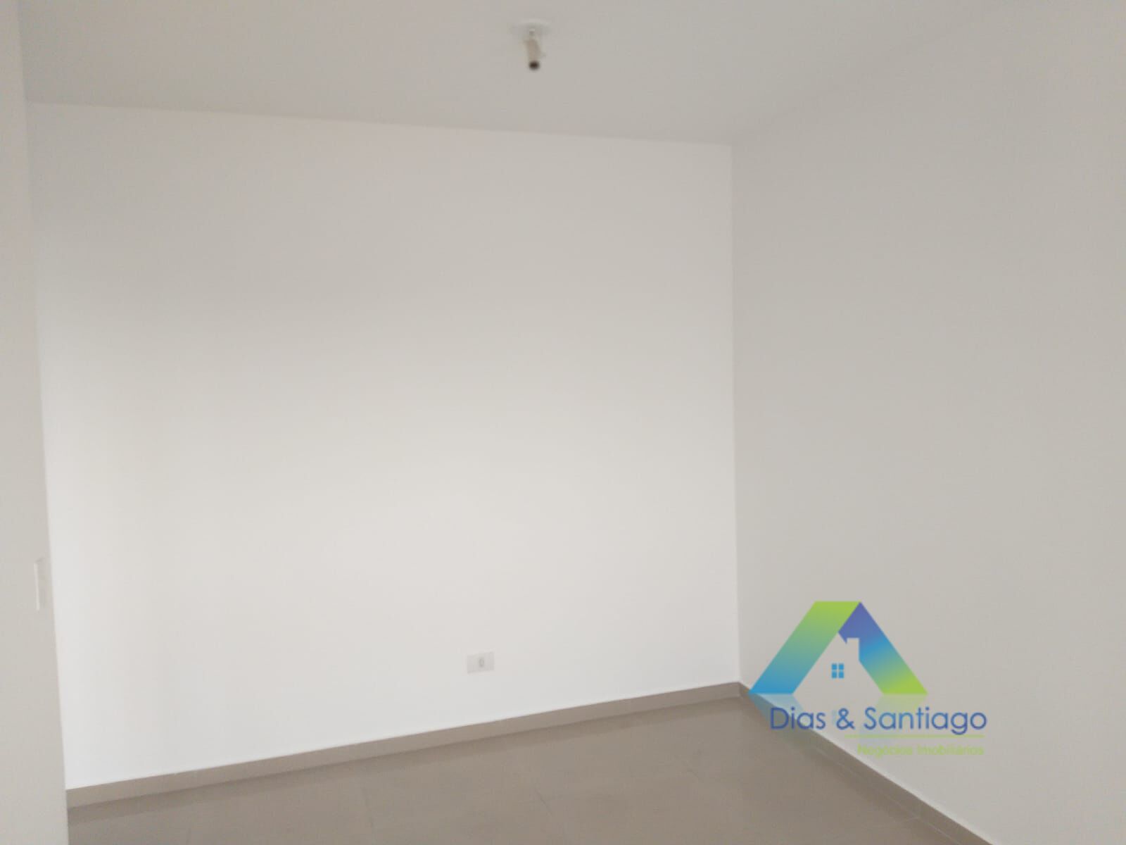 Apartamento para alugar com 2 quartos, 63m² - Foto 13