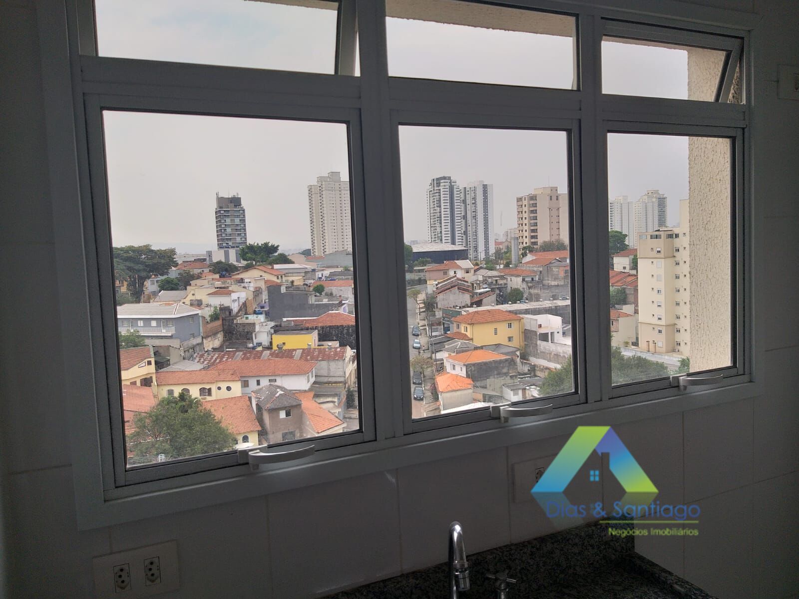 Apartamento para alugar com 2 quartos, 63m² - Foto 12