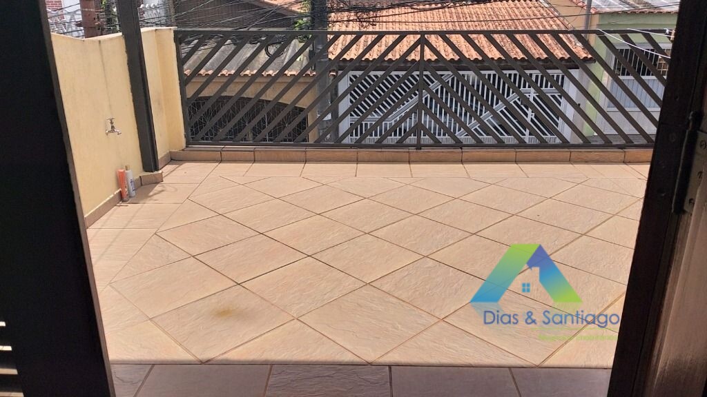 Sobrado à venda com 3 quartos, 175m² - Foto 9