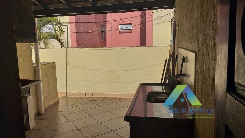 Sobrado à venda com 3 quartos, 175m² - Foto 14