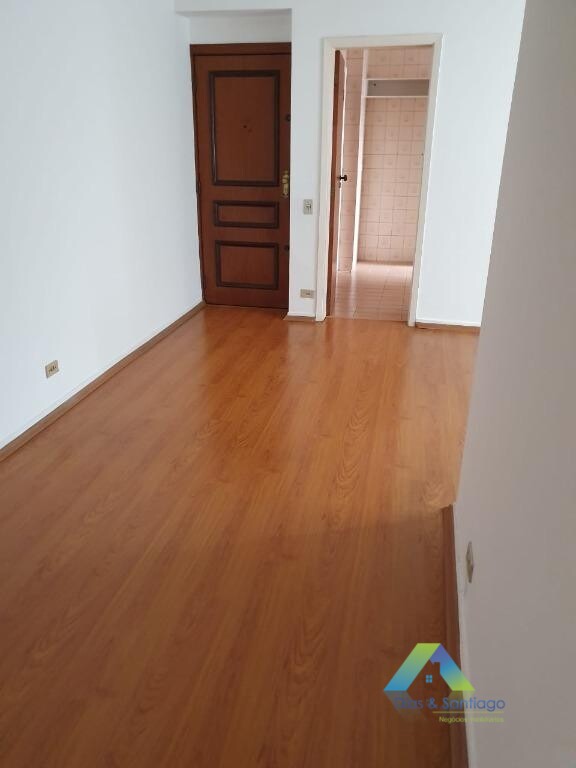 Apartamento à venda com 3 quartos, 80m² - Foto 1