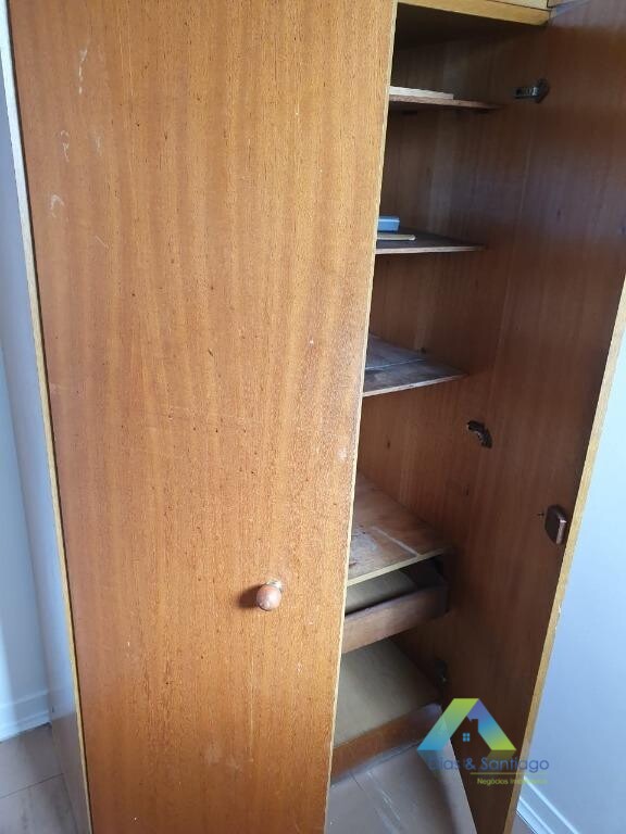 Apartamento à venda com 3 quartos, 80m² - Foto 4