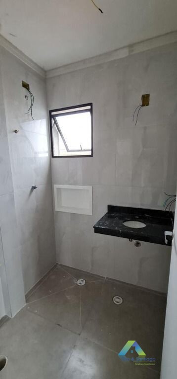 Apartamento à venda com 2 quartos, 38m² - Foto 15