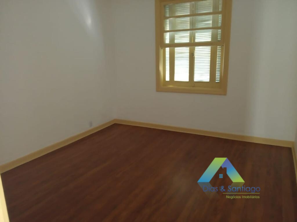 Sobrado à venda com 2 quartos, 250m² - Foto 11