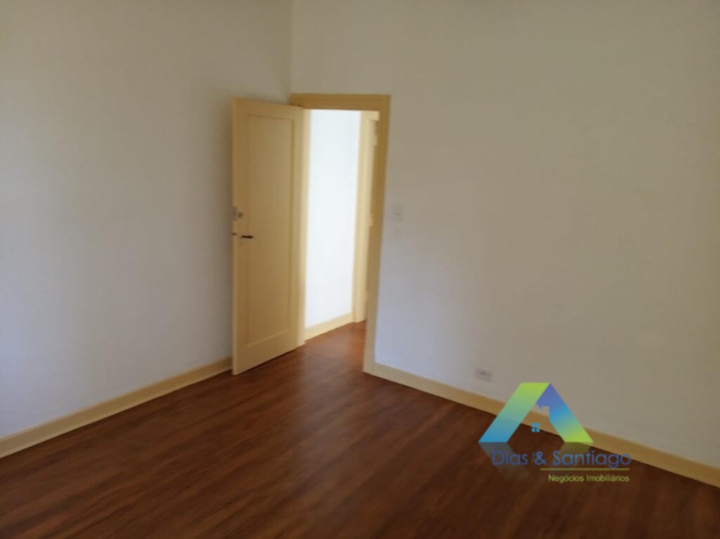 Sobrado à venda com 2 quartos, 250m² - Foto 12