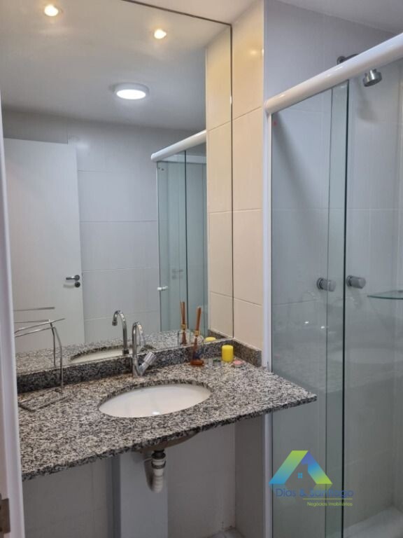 Apartamento à venda com 3 quartos, 70m² - Foto 17