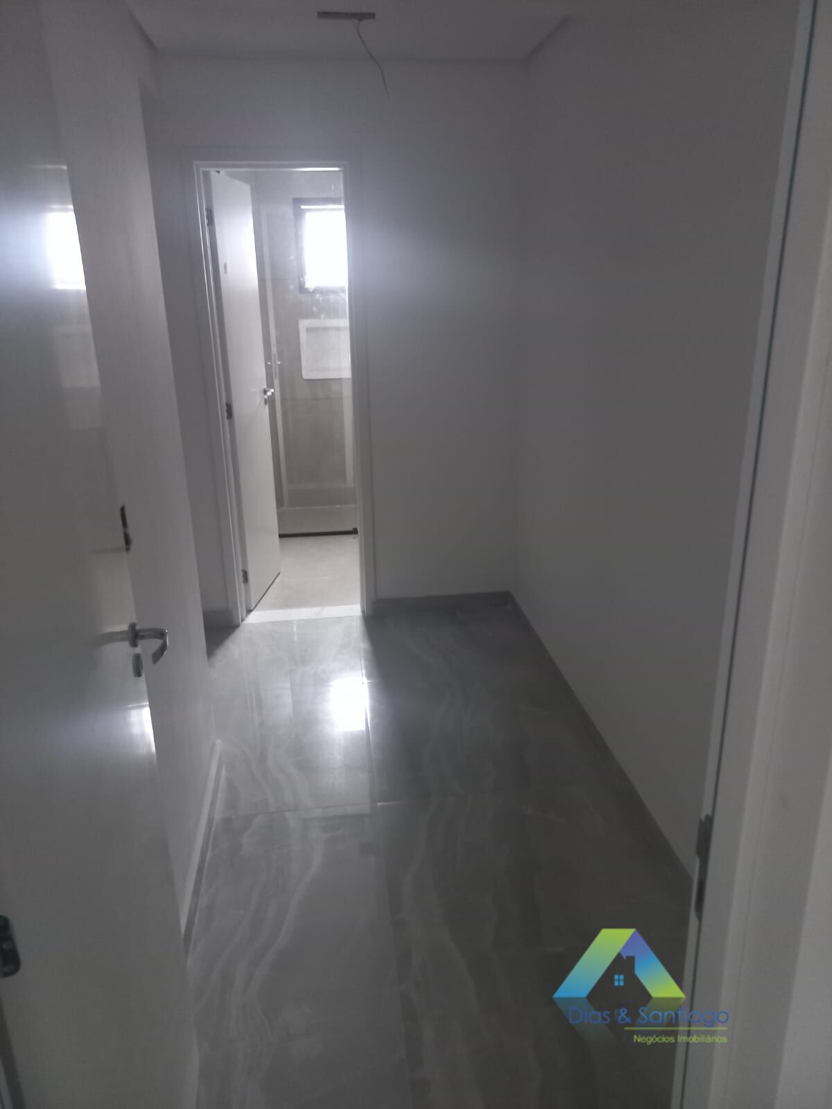 Apartamento à venda com 3 quartos, 75m² - Foto 8