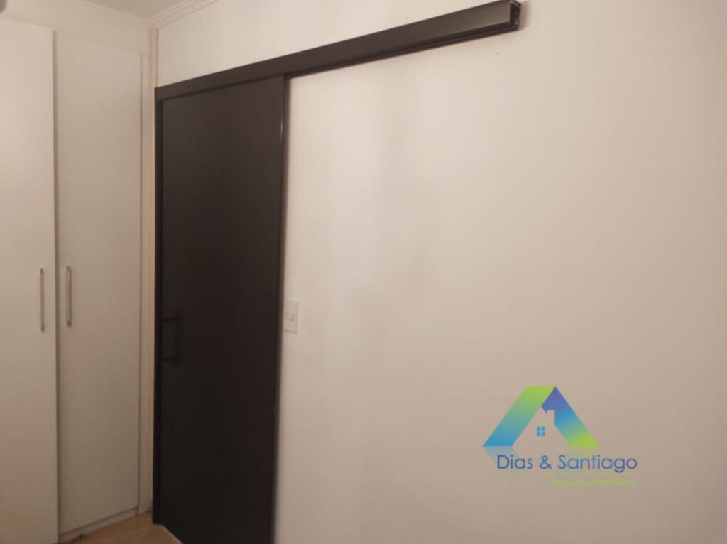 Apartamento à venda com 3 quartos, 85m² - Foto 17