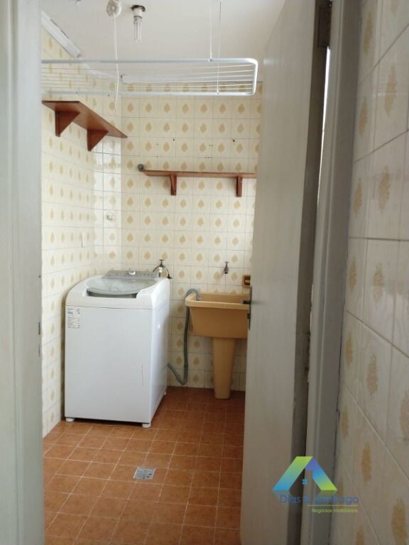 Apartamento à venda com 2 quartos, 65m² - Foto 46