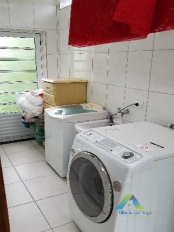 Sobrado à venda com 3 quartos, 180m² - Foto 13