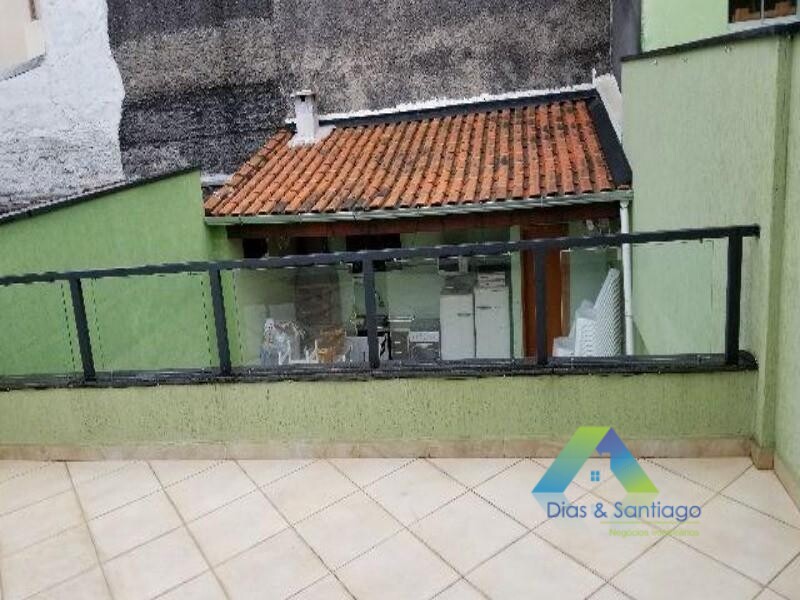 Sobrado à venda com 3 quartos, 180m² - Foto 1