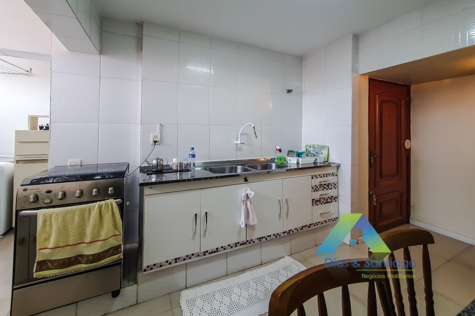 Apartamento à venda com 2 quartos, 88m² - Foto 3