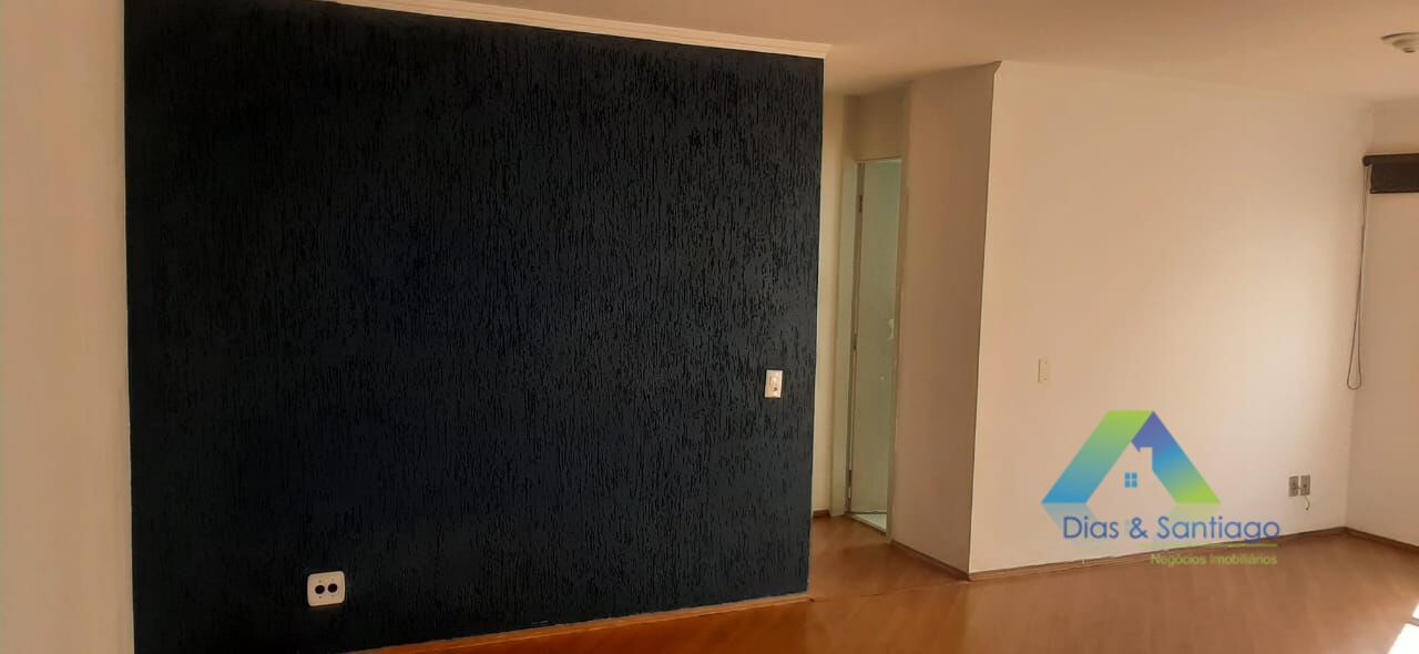 Apartamento à venda com 2 quartos, 64m² - Foto 3