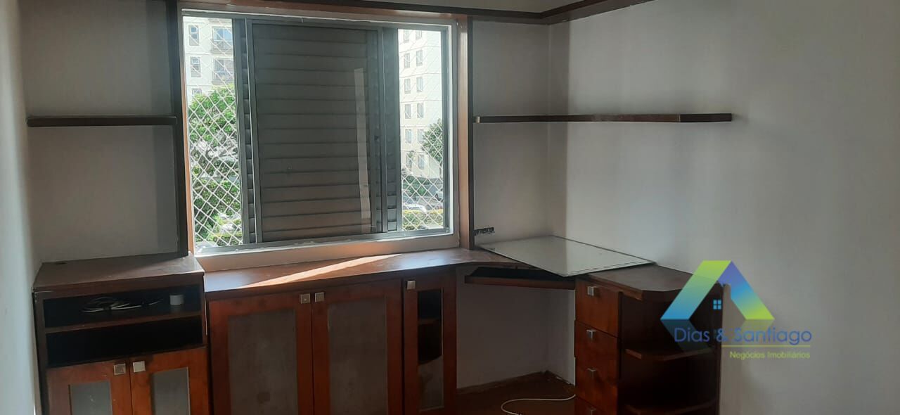 Apartamento à venda com 2 quartos, 64m² - Foto 13