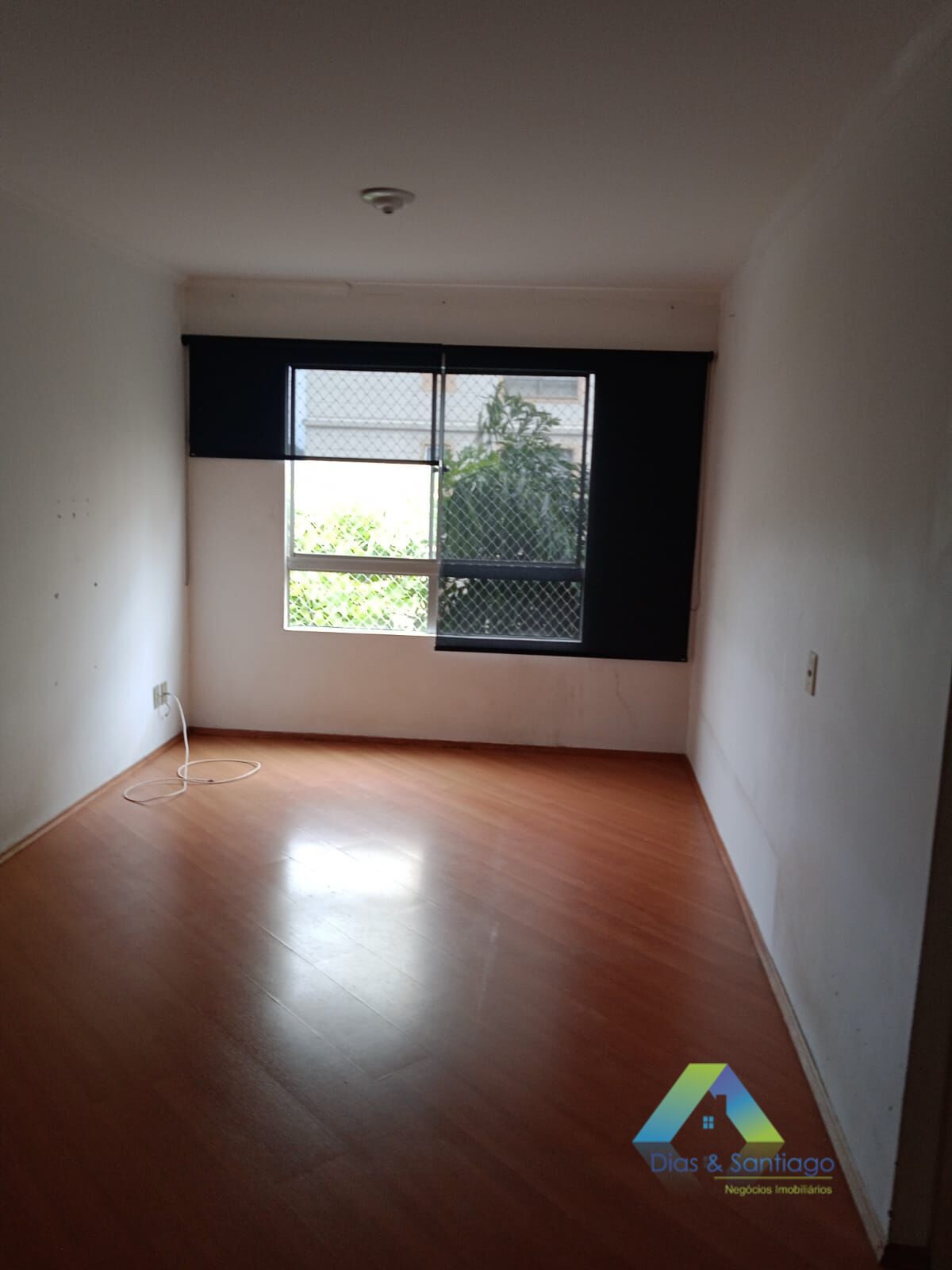 Apartamento à venda com 2 quartos, 64m² - Foto 2