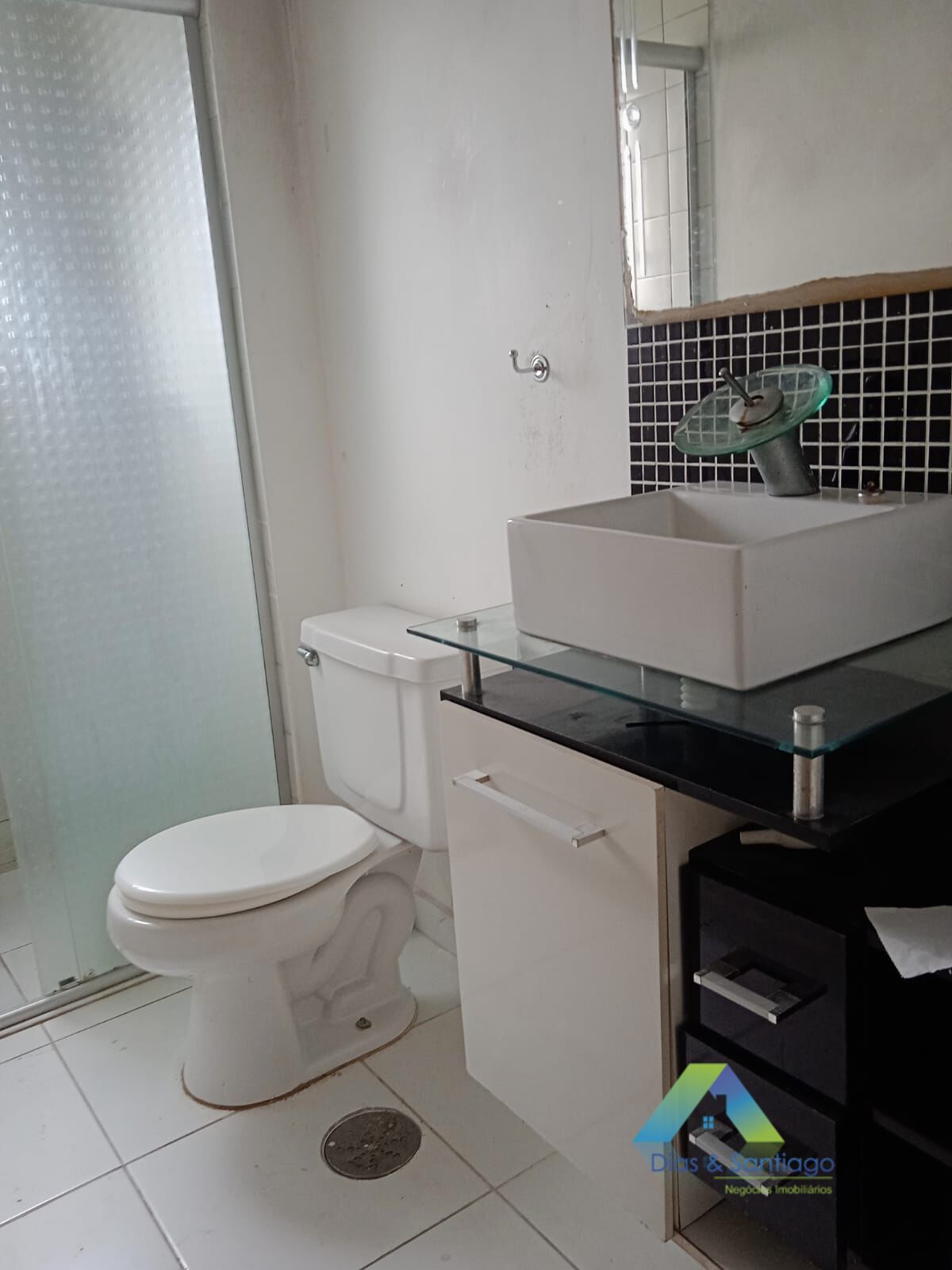 Apartamento à venda com 2 quartos, 64m² - Foto 5