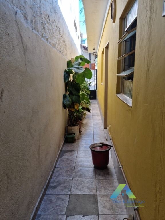 Sobrado à venda com 2 quartos, 110m² - Foto 15