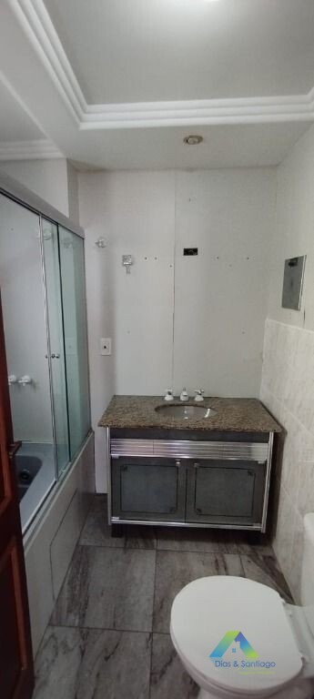 Apartamento à venda com 3 quartos, 137m² - Foto 18