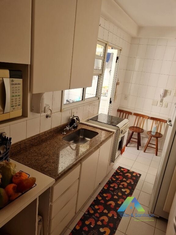 Apartamento à venda com 3 quartos, 96m² - Foto 2