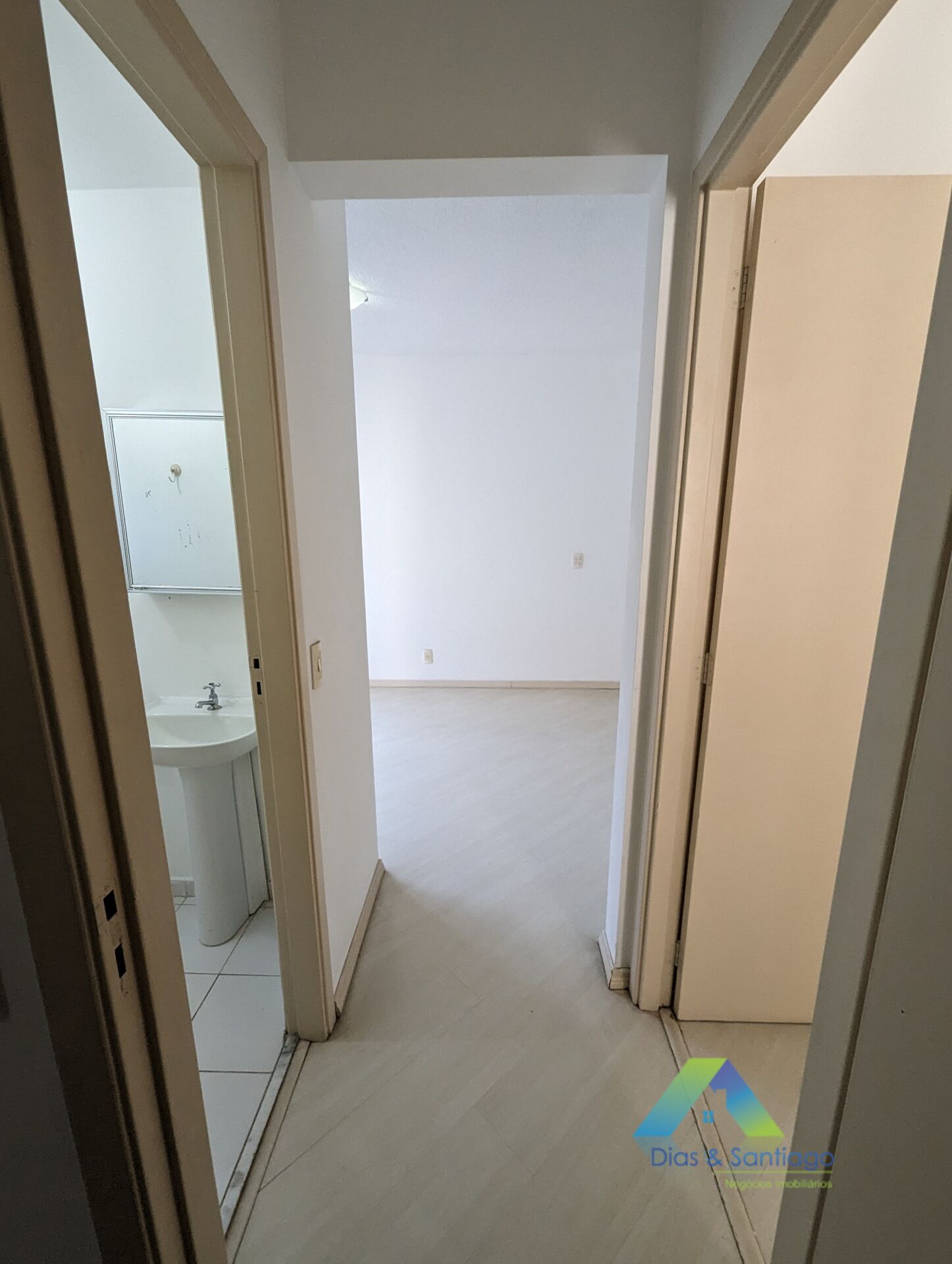 Apartamento à venda com 2 quartos, 48m² - Foto 22