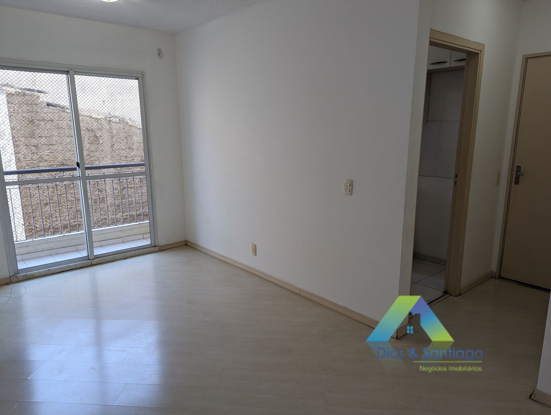 Apartamento à venda com 2 quartos, 48m² - Foto 3