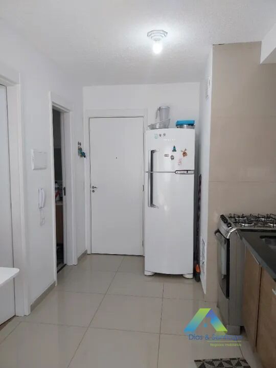 Apartamento à venda com 1 quarto, 24m² - Foto 3