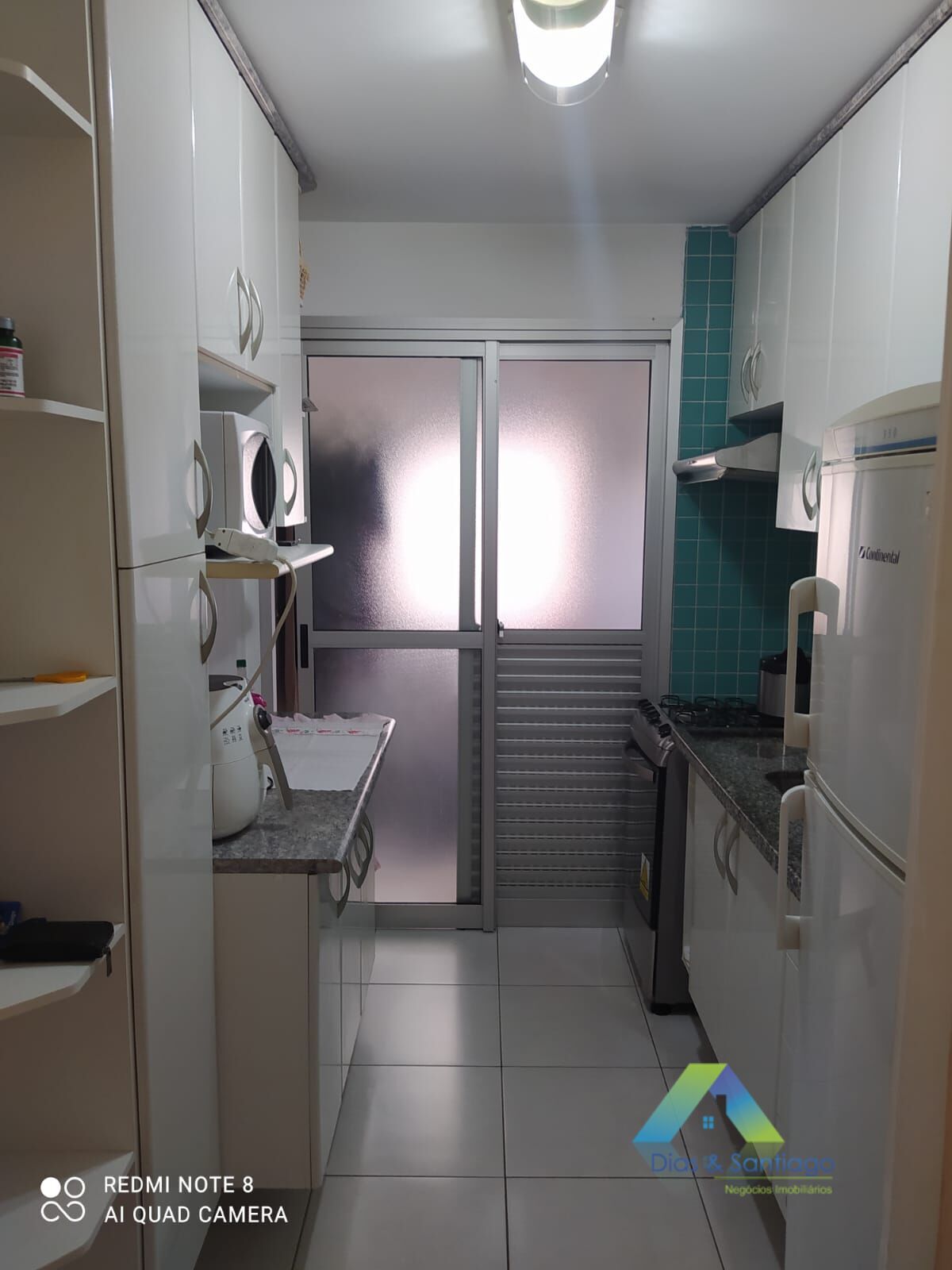 Apartamento à venda com 3 quartos, 59m² - Foto 2