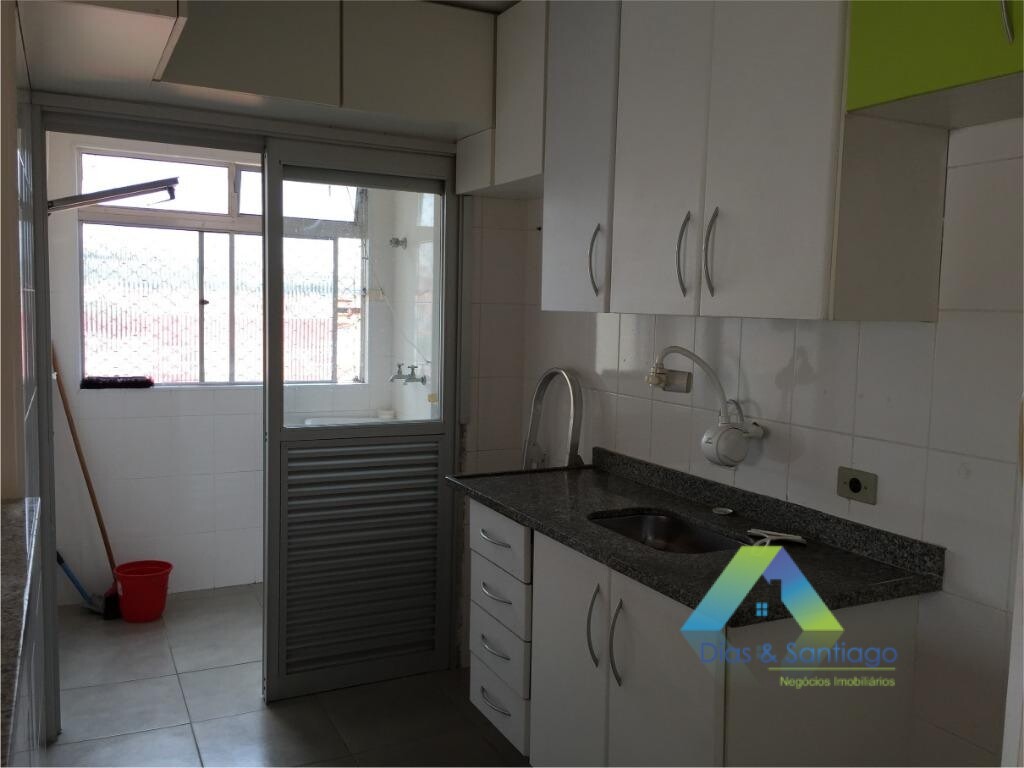 Apartamento à venda com 3 quartos, 65m² - Foto 5