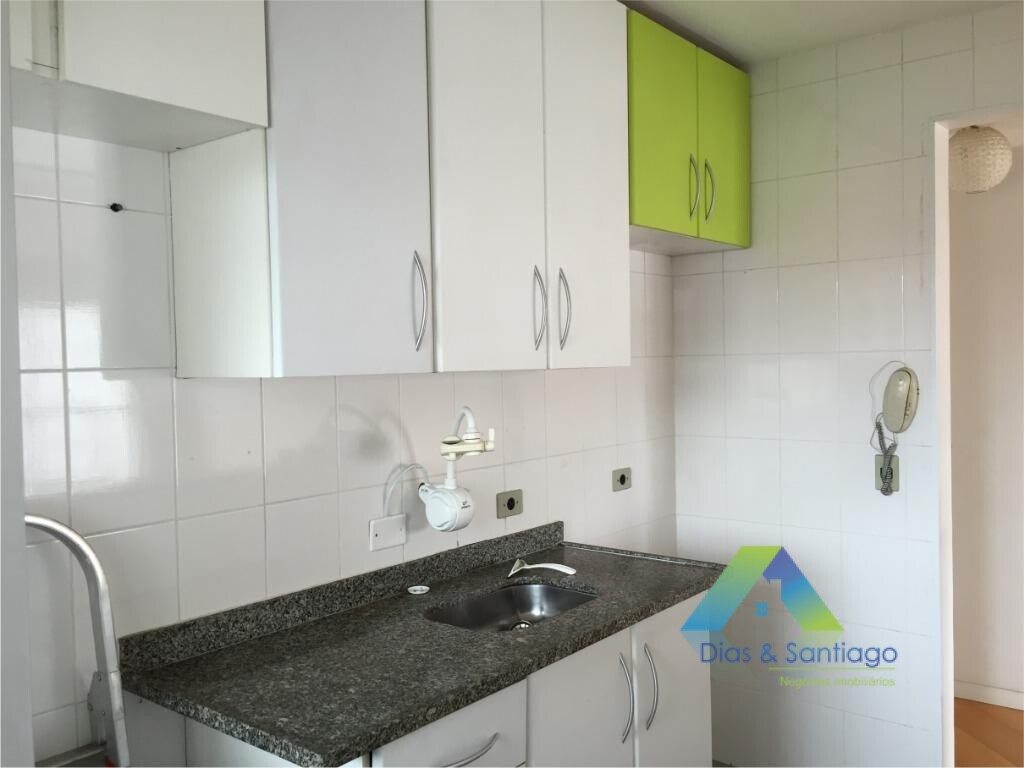 Apartamento à venda com 3 quartos, 65m² - Foto 4