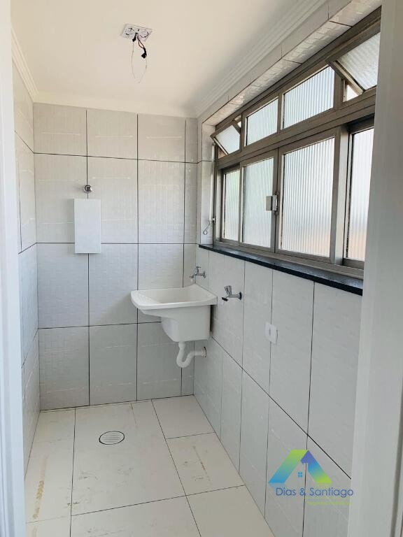 Apartamento à venda com 2 quartos, 63m² - Foto 7